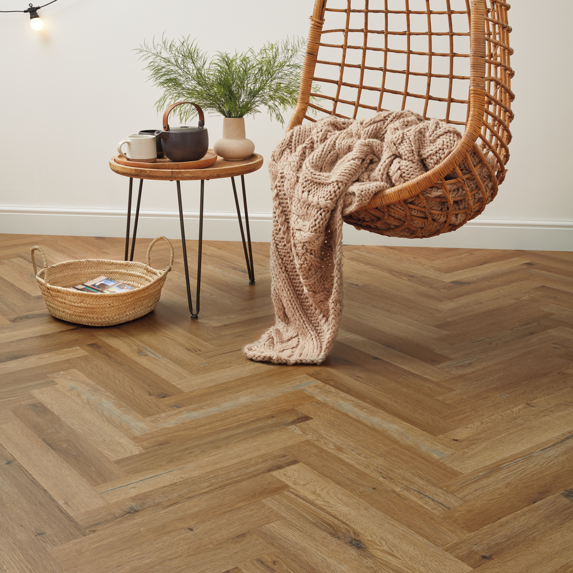 Traditional Character Oak KP146 | Karndean | Knight Tile | Best at Flooring
